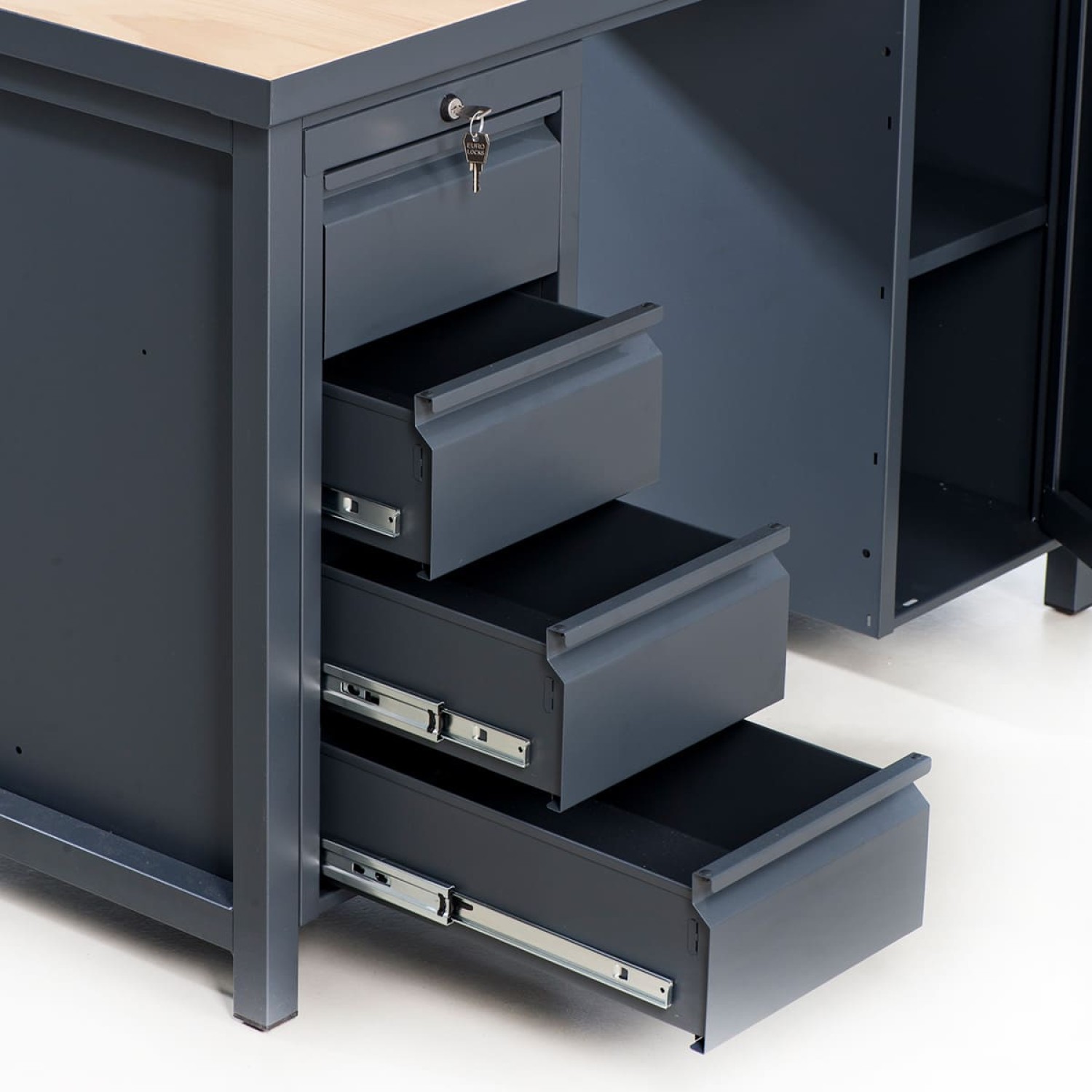 □□送料無料□KASTLE□メンズスキーセット□板170/靴28.5□WAX済